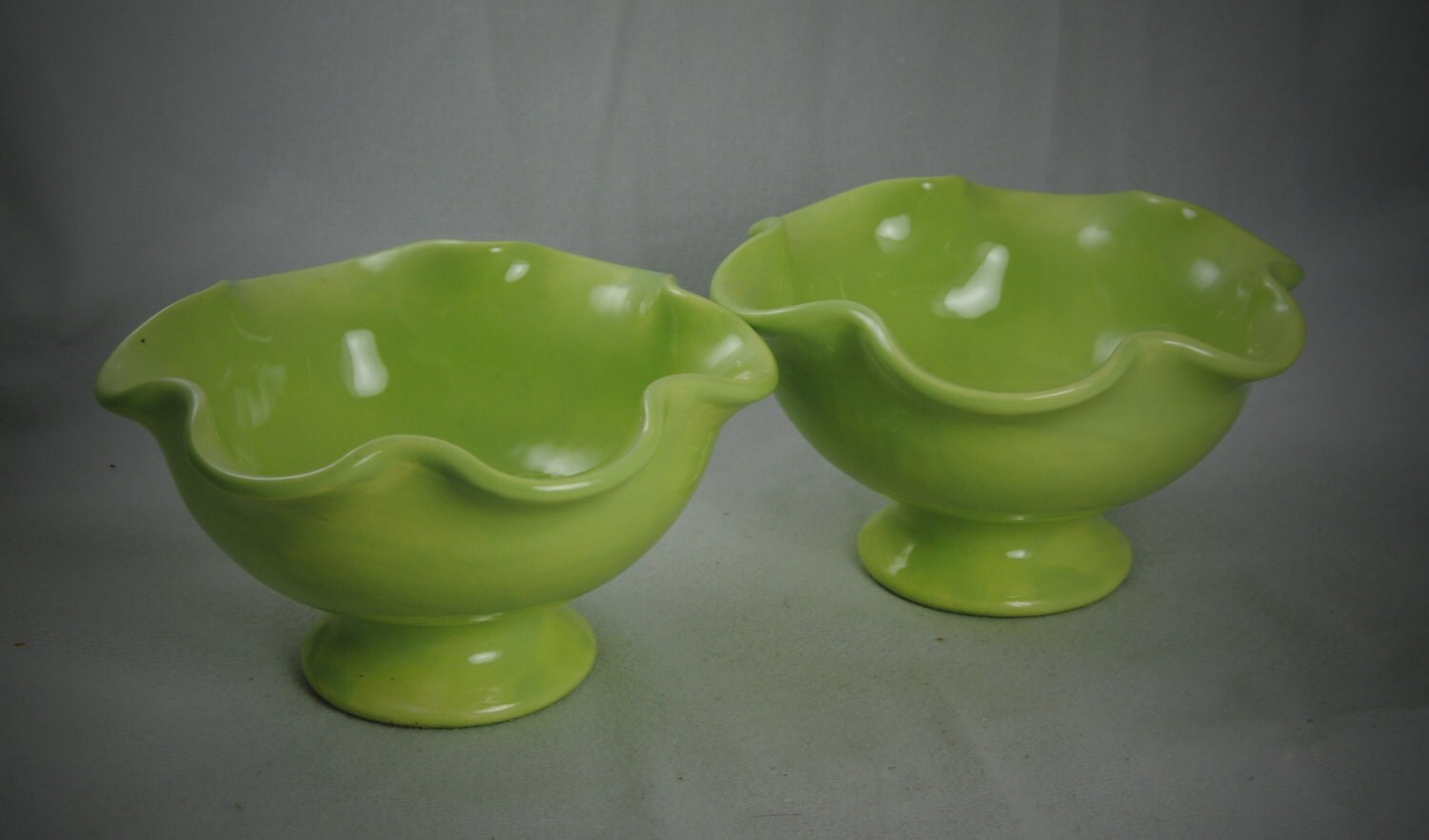 Ruffled Ceramic Ice Cream Bowls