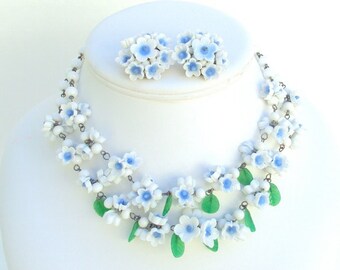 Jewelry Set, White and Blue, Glass, Necklace & Earrings, Clip On, Vintage