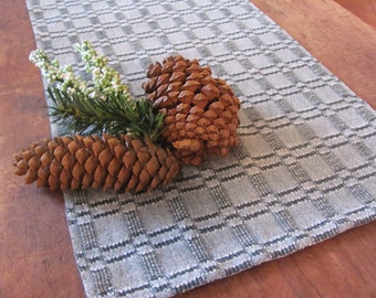 Short Farmhouse Table Runner, Rustic Woodland Forest Pine Green Centerpiece, Hand Woven French Country Decor Farmhouse Dining Table Cloth