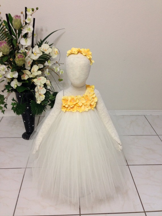 Yellow Hydrangea Fower Dress Wedding Dress Birthday Picture Prop 3, 6, 9, 12, 18, 24 Month, 2T, 3T,4T 5T 6T Ivory Flower Girl Tutu Dress