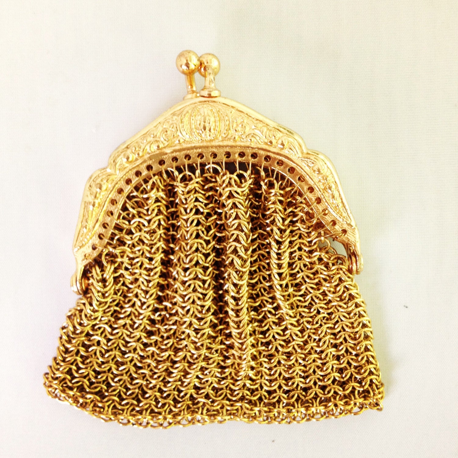 Vintage Gold Chain Mesh Coin Purse Tight Clasp