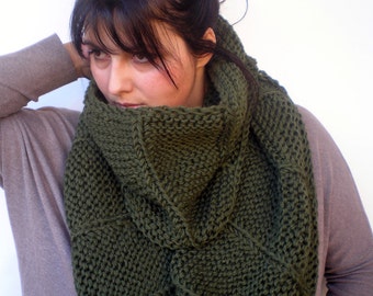 Infinity Olive Green Chunky Circle Scarf Hand Knit Circle Scarf Soft ...