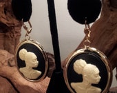 Cameo Earrings of Nubian in Ivory Tone and Black Resin.