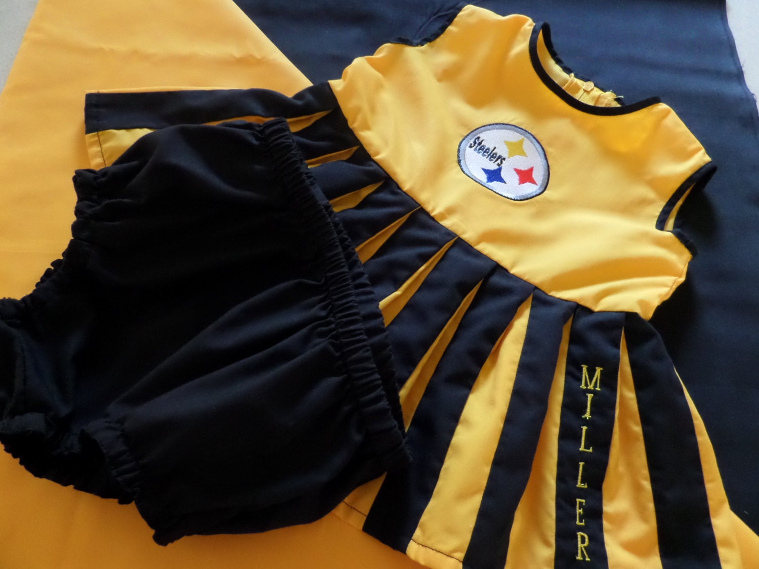 Infant/Toddler Cheerleader Uniform by bnsewcreative on Etsy