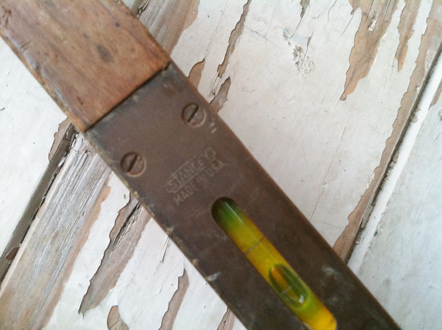 Industrial Vintage Wooden Level Rare 19th c. Carpenters