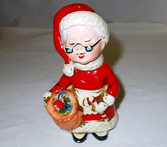 mrs santa claus figurine porcelain made in japan vintage mrs santa claus figurine porcelain made in japan vintage