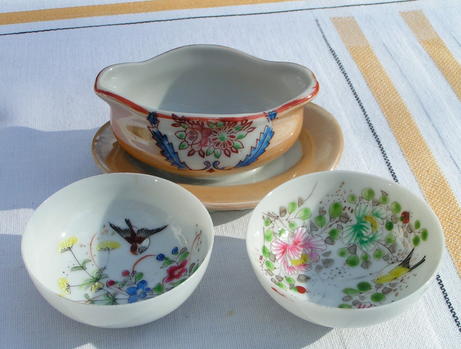 40s Three Small Asian Sauce Bowls JAPAN Sushi Dipping Bowls