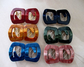 6 Vintage Retro Plastic Clasp Buckle Closure From 1970s - No. 11