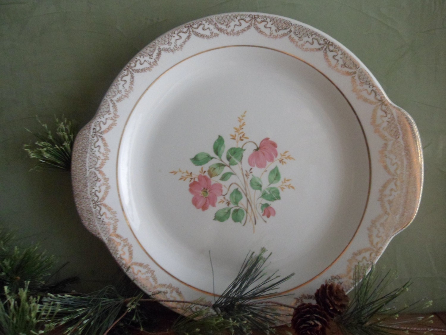 Cosmopolitan Dinnerware 22 K Gold Trim Serving Plate