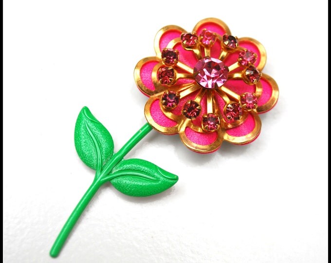 Pink Flower Brooch - Enamel flower - Rhinestone - floral Pin