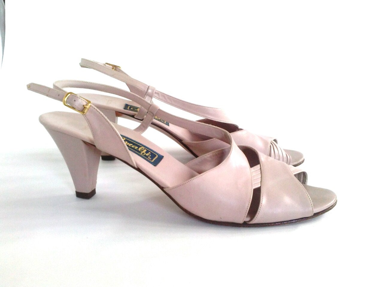 dusty pink dress shoes