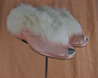 Popular items for rabbit slippers on Etsy