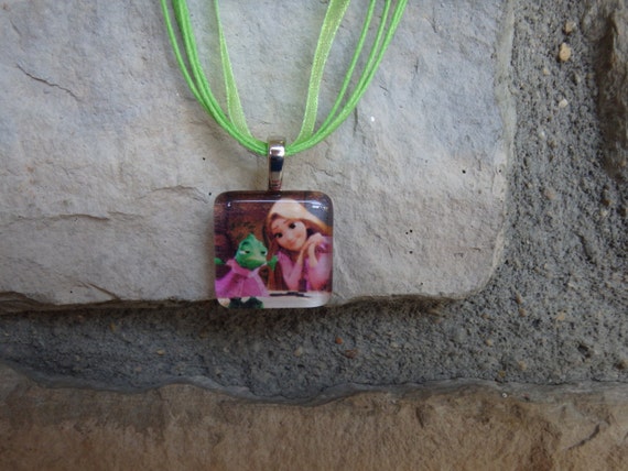 The Princess Collection Rapunzel and Pascal from Tangled Glass Pendant and Ribbon Necklace