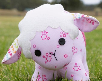 Pattern "BaaBaa Sheep" Stuffed Toy, Soft Sculpture, Cloth Toy Sewing Pattern by Melly & Me (MM131)