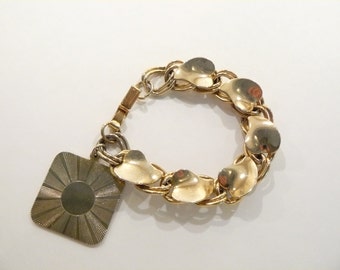 Beautiful Chunky Vintage Single Charm Bracelet