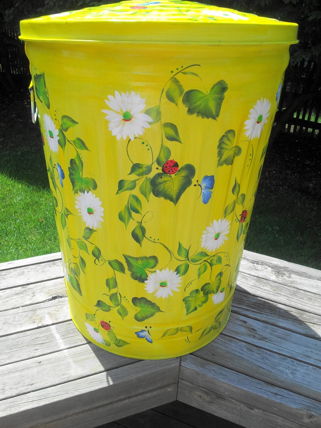 30 Gallon Decorative Hand Painted Galvanized Metal Trash Can