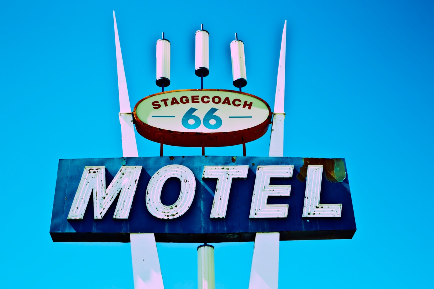 Vintage Motel Sign Route 66 Neon Sign by AroundTheGlobeImages