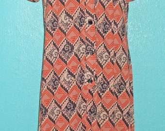 1970s Vintage Nylon Jersey Deco Print Short Sleeve Dress — Size L or 12/14