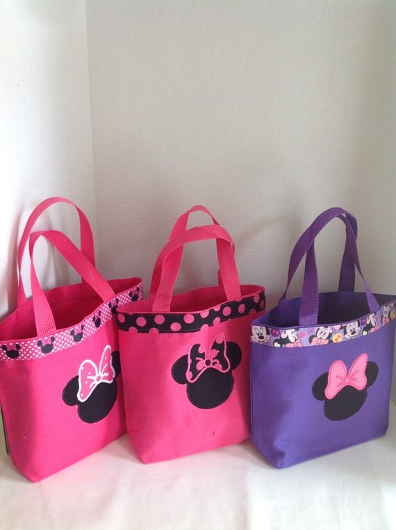 Items similar to Customized Party Bags on Etsy