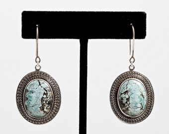Turquoise 092 - Earrings - Sterling Silver & Turquoise