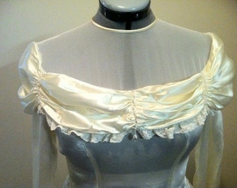 Vintage 1940 Wedding Gown in Ivory Lace trim and Pearl beads