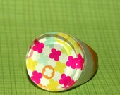 Resin Ring Pink, Yellow and Aqua Abstract Art Jewelry, 2016 Ring & Fashion Jewelry Trends, ResinHeavenUSA