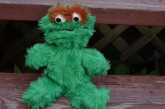 oscar grouch stuffed animal