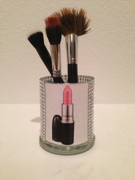 Mac Cosmetics Inspired Makeup Organizer Mac Cosmetics Inspired Makeup Organizer