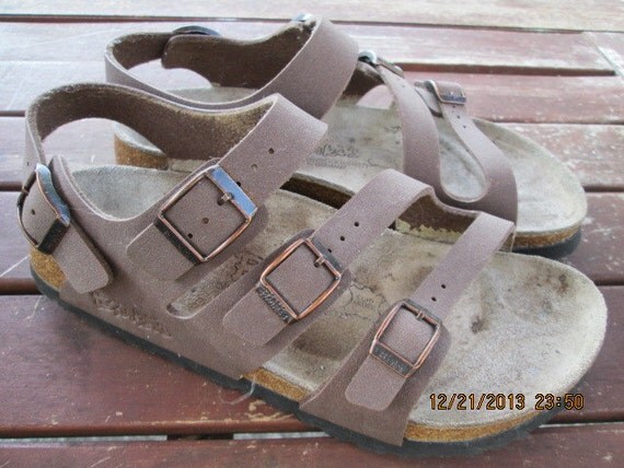 birkenstock three strap brown
