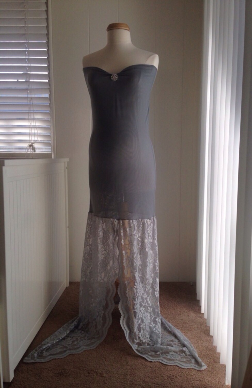 maternity mesh gown