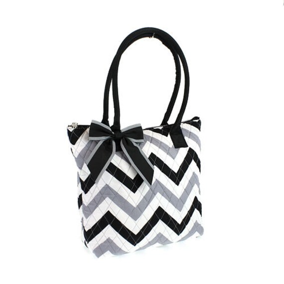 Small Quilted Cotton Tote - Chevron Print - Embroidery Name Included Small Quilted Cotton Tote - Chevron Print - Embroidery Name Included