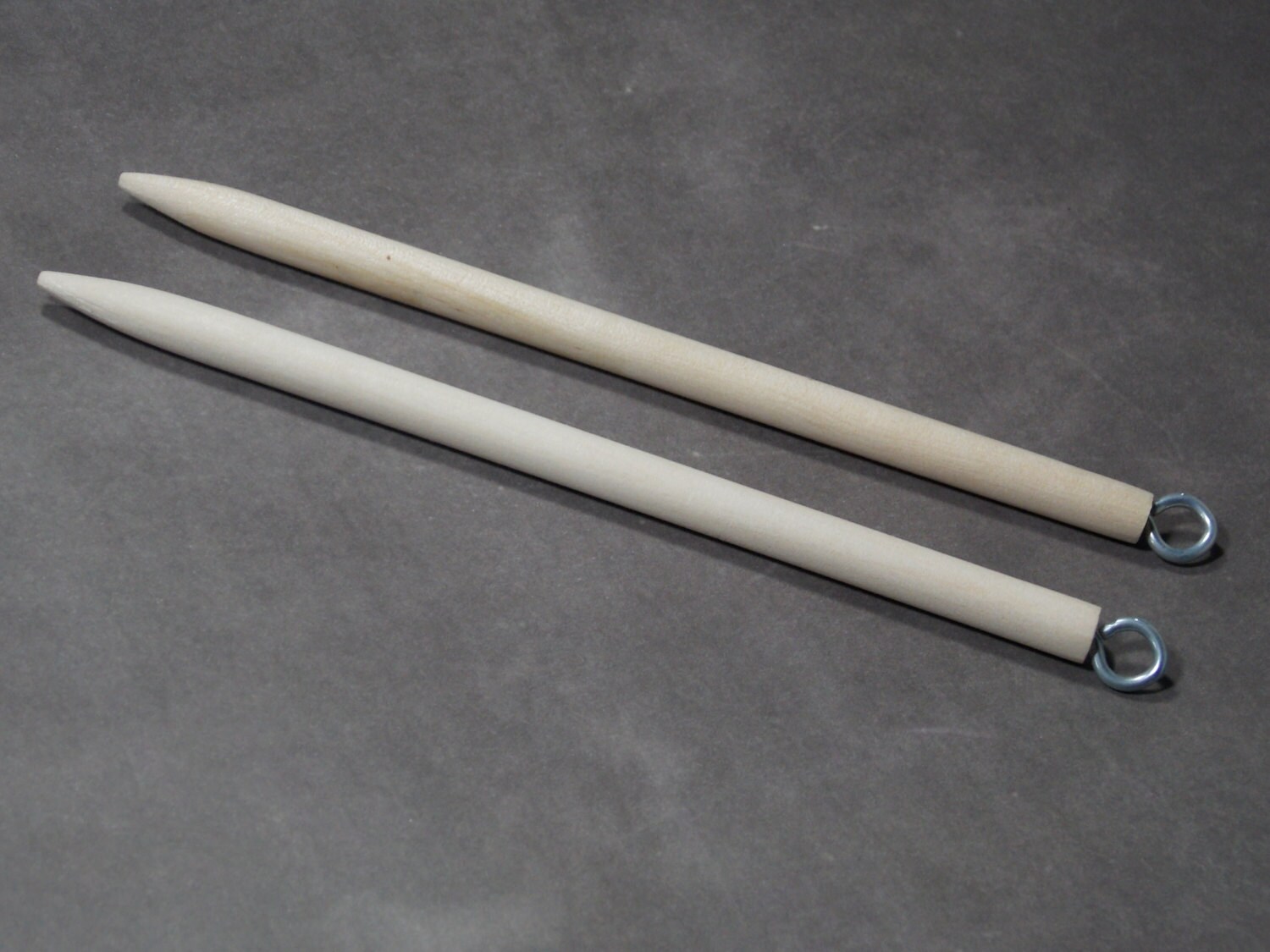 Wooden 'Toothbrush Needle' Rag Rug Needle For