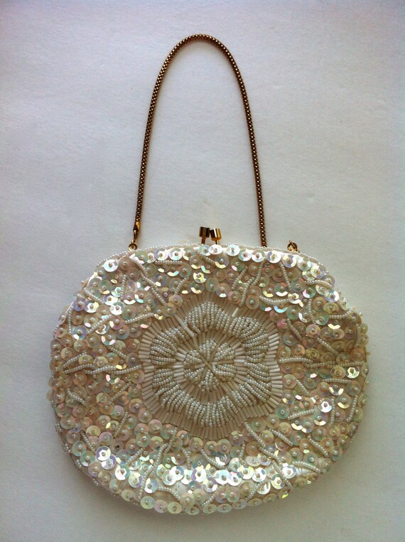 Vintage White Beaded Purse made in Hong Kong by Nameish on Etsy