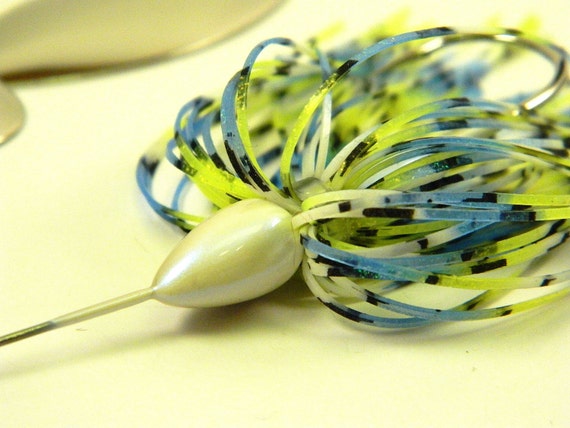 Free Ship Handmade spinner baits by HUNYHOLE BAITS. (Tiny Dancer)