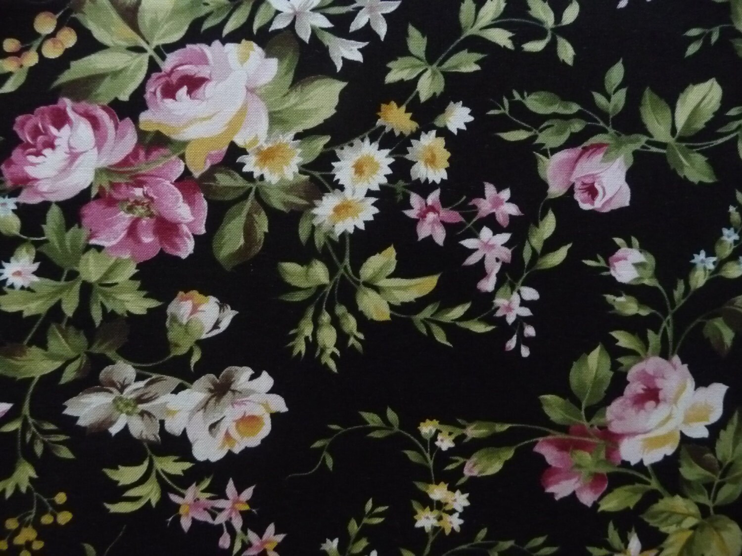 Quilt Fabric Maywood Wild Rose 7880 Marti Michell Wild