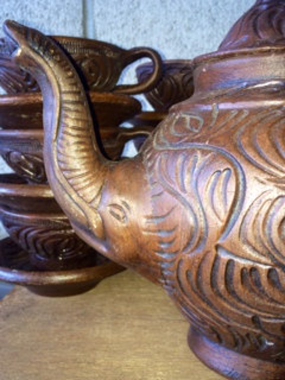 Unique Elephant Tea Pot Cups and Saucer Set by CKVintageBitsandPcs