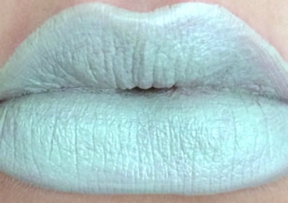 Where can i buy green lipstick