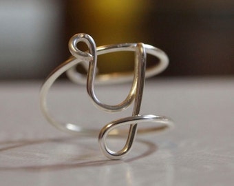initial "Y" wire wrapped ring