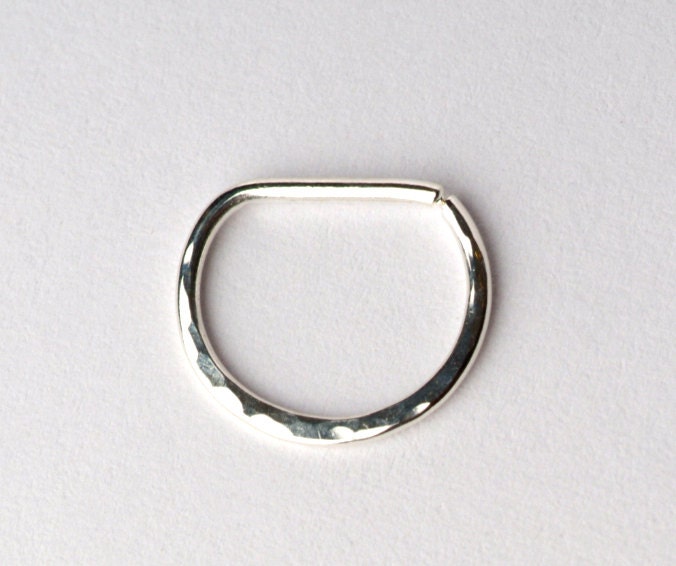 SEPTUM RING / Nose Ring D shape septum Ring 18g Sterling by Noyfir