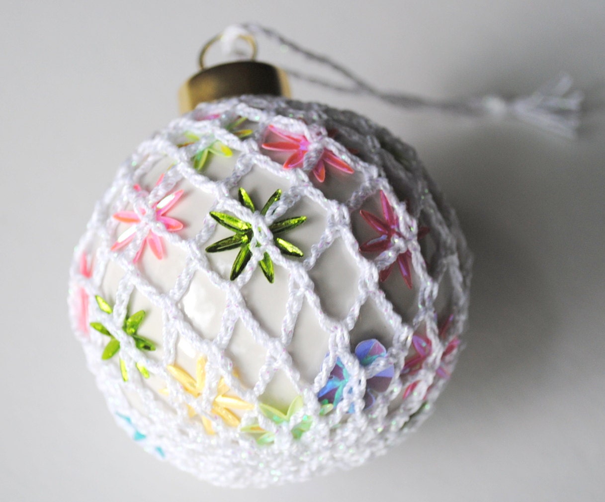 Crochet porcelain ornament, christmas, white