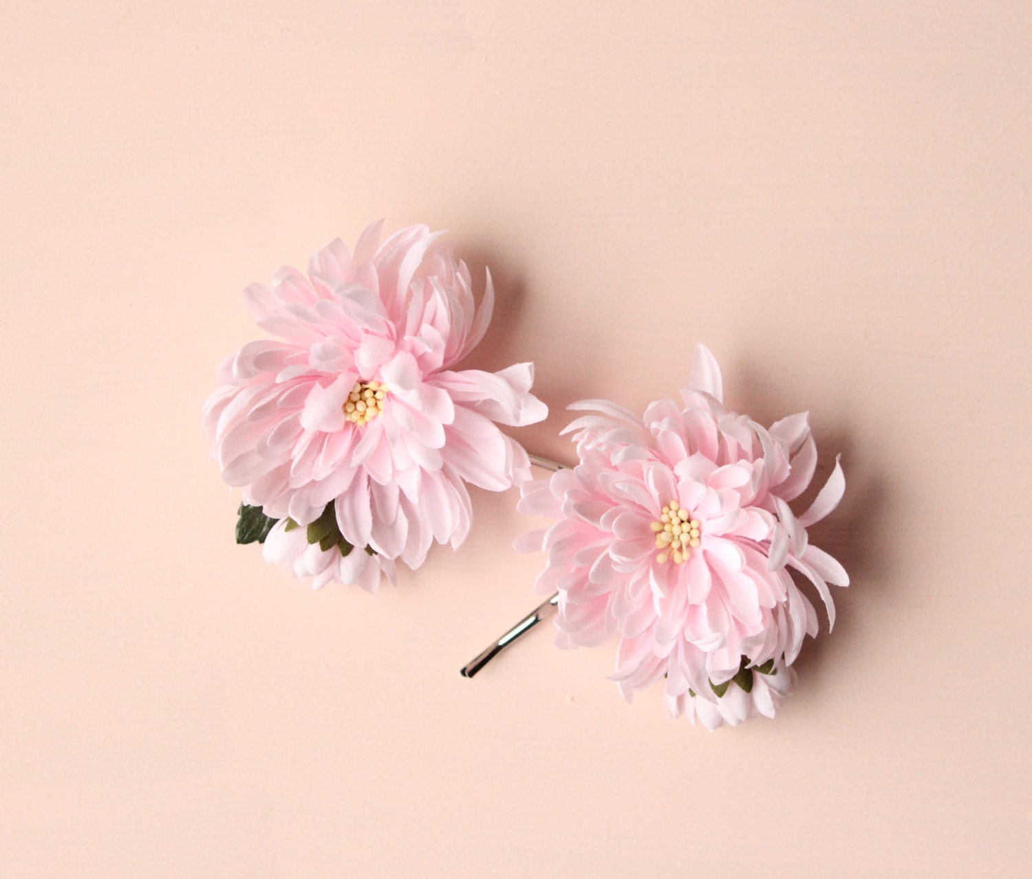 Pink flower bobby pins Bridal hair clips Pink bridal pins