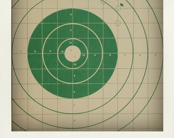 Vintage Graphic Paper Shooting Target Print - Green Graph Bullseye
