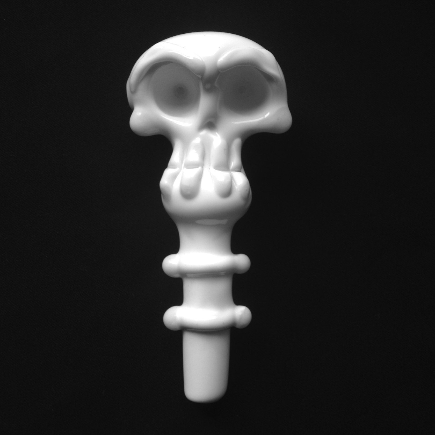 Hand Blown Glass White Skull Pipe
