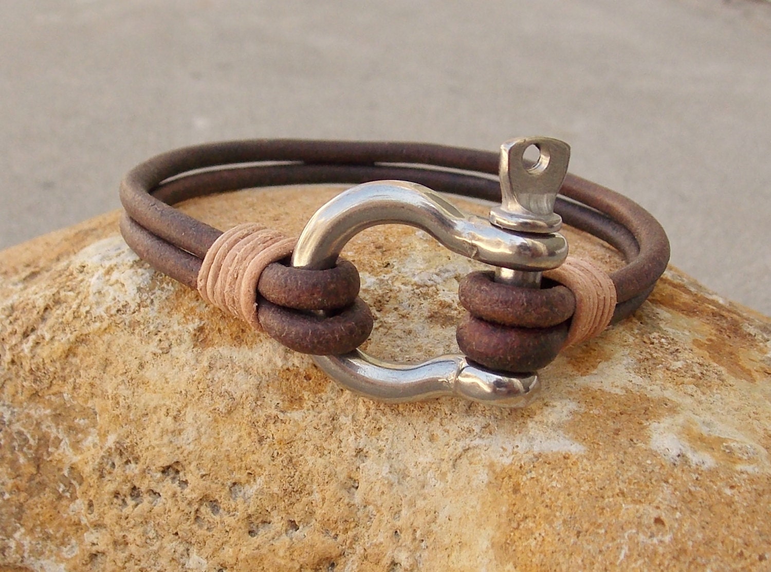 Bow Shackle Bracelet Construction Worker by kasual2klassy on Etsy