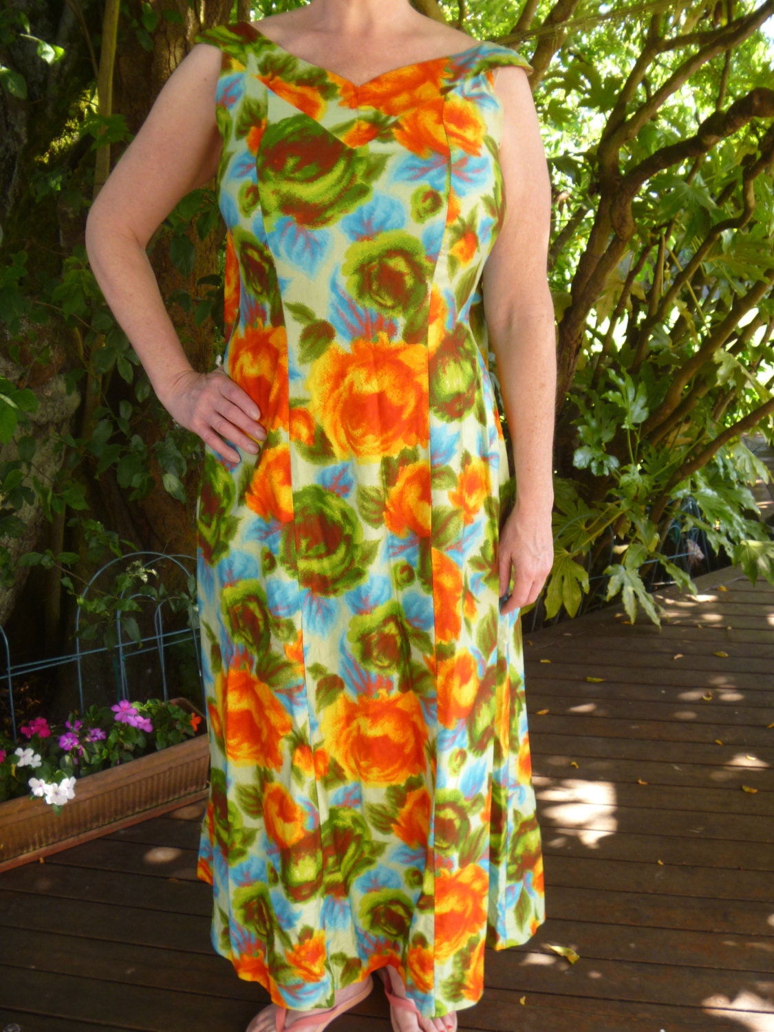 Vintage Hawaiian Holoku Dress by Bishop&rsquo;s 1960&rsquo;s Size