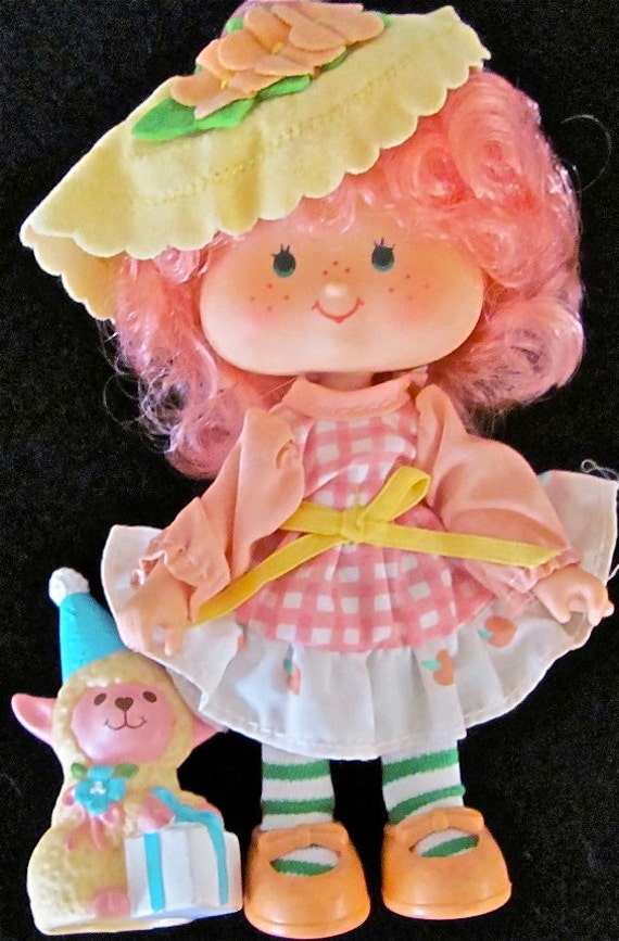 strawberry shortcake peach doll