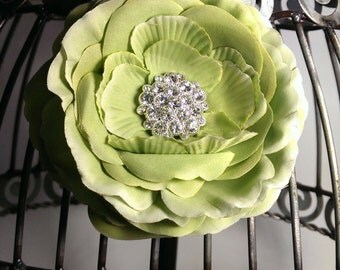 Pistachio green flower hair clip, girls hair flower, green flower hair clip, ranunculus style flower hair clip hair accessory.