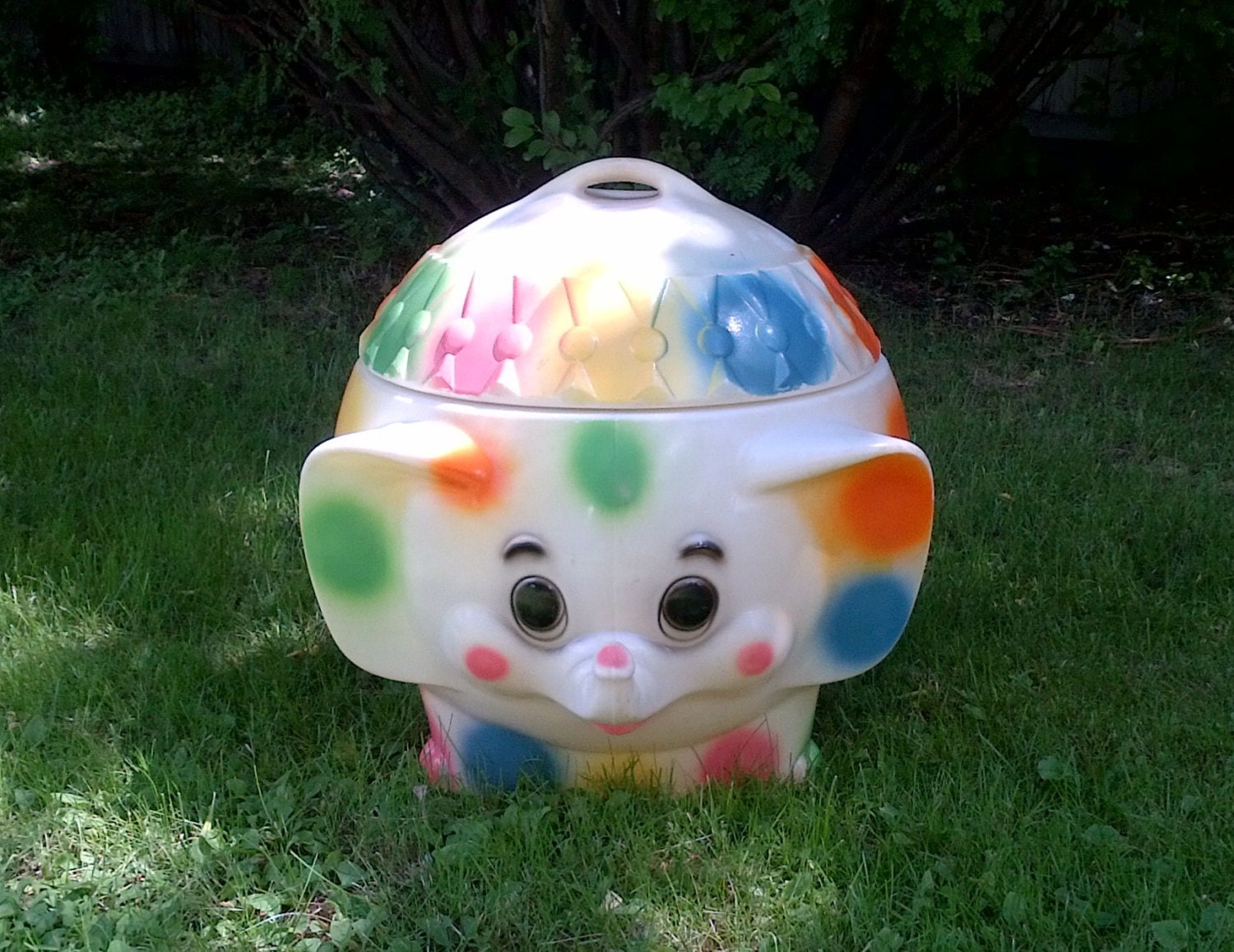 Elephant Toy Box - Retro Rainbow Polka Dot Plastic Blow Mold Elephant Toy Box elephant toy box - retro rainbow polka dot plastic blow mold elephant toy box