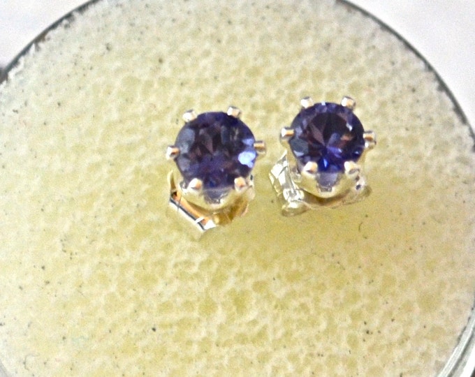 Men's Iolite Stud , Dainty 4mm Round, Natural, Set in Sterling Silver E604M