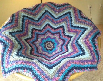 Popular items for octagon blanket on Etsy